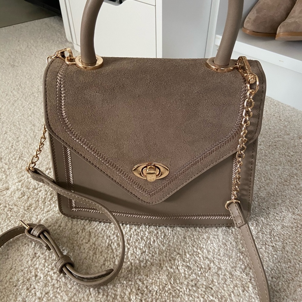 New CrossBody Handbag